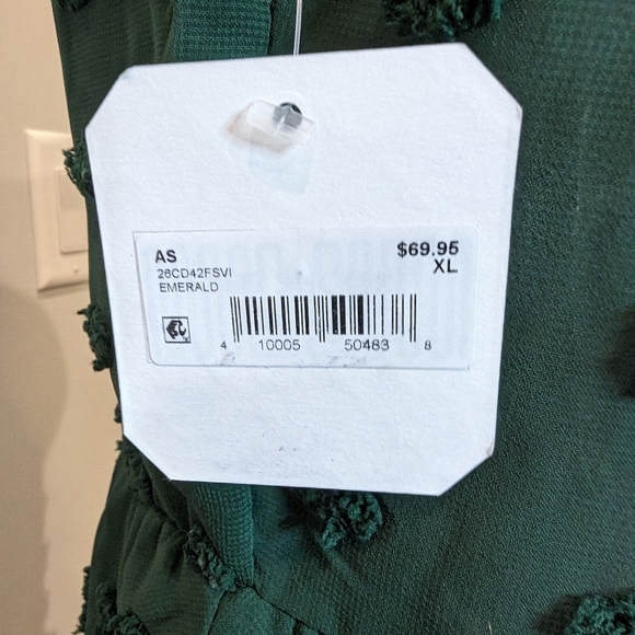 Altar'd State Emerald Green clip dot dress, Size XL fits M/L - Picture 16 of 16